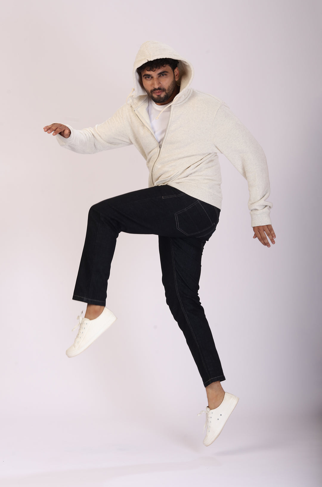 Blue Raw Wash Tailored Fit Denim Jeans For Men