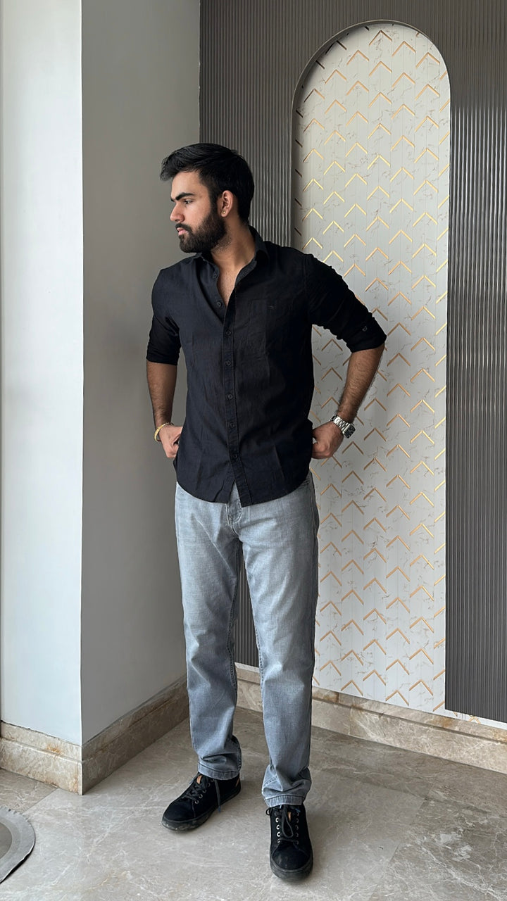 Silver Grey Tailored Fit Denim Jeans For Men