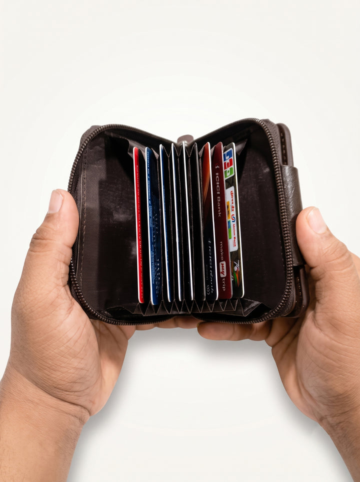 High-Capacity Hybrid Zip & Snap Leather Wallet – Classic Black