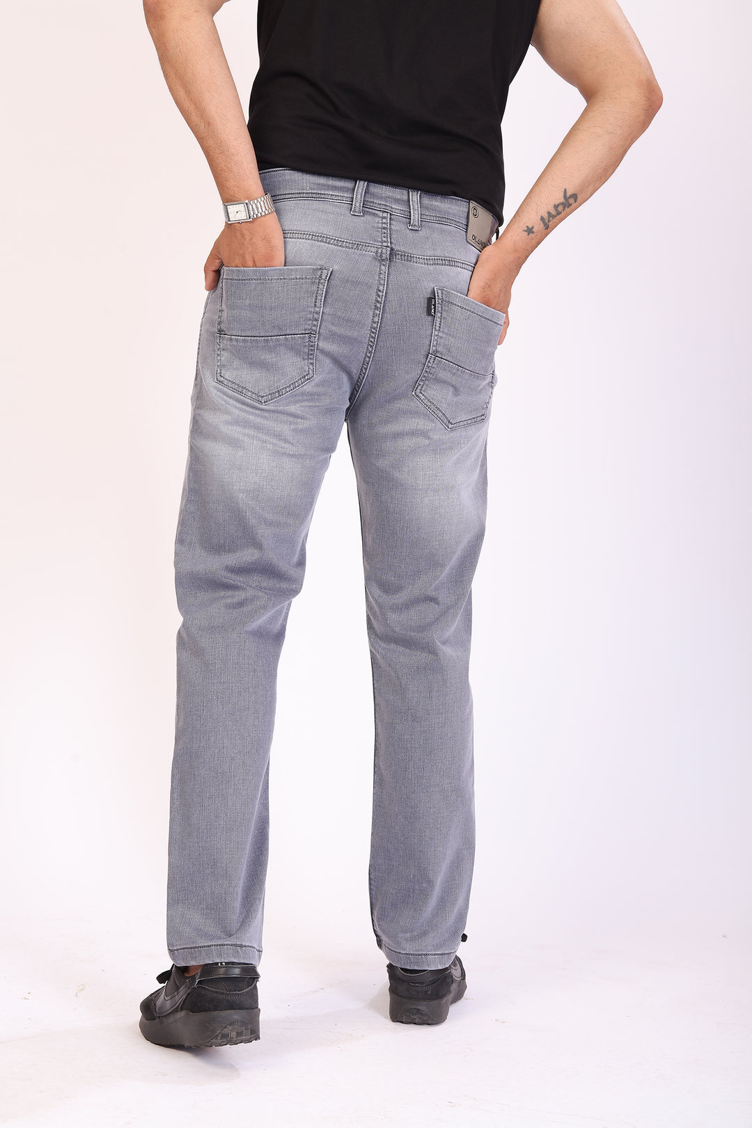 Silver Grey Tailored Fit Denim Jeans For Men